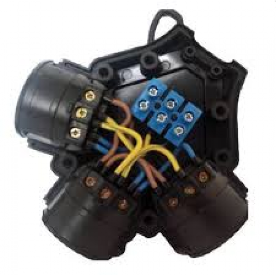 Csapfedeles gumi T-elosztó